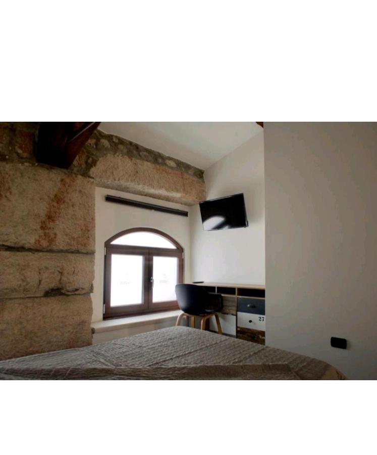 Attiko 53 Boutique Rooms เวโรนา ภายนอก รูปภาพ